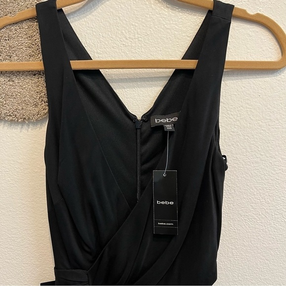 NWT BeBe Vibrant Asymmetrical Draped Dd black Dress. V neckline Size XXS - Picture 5 of 16